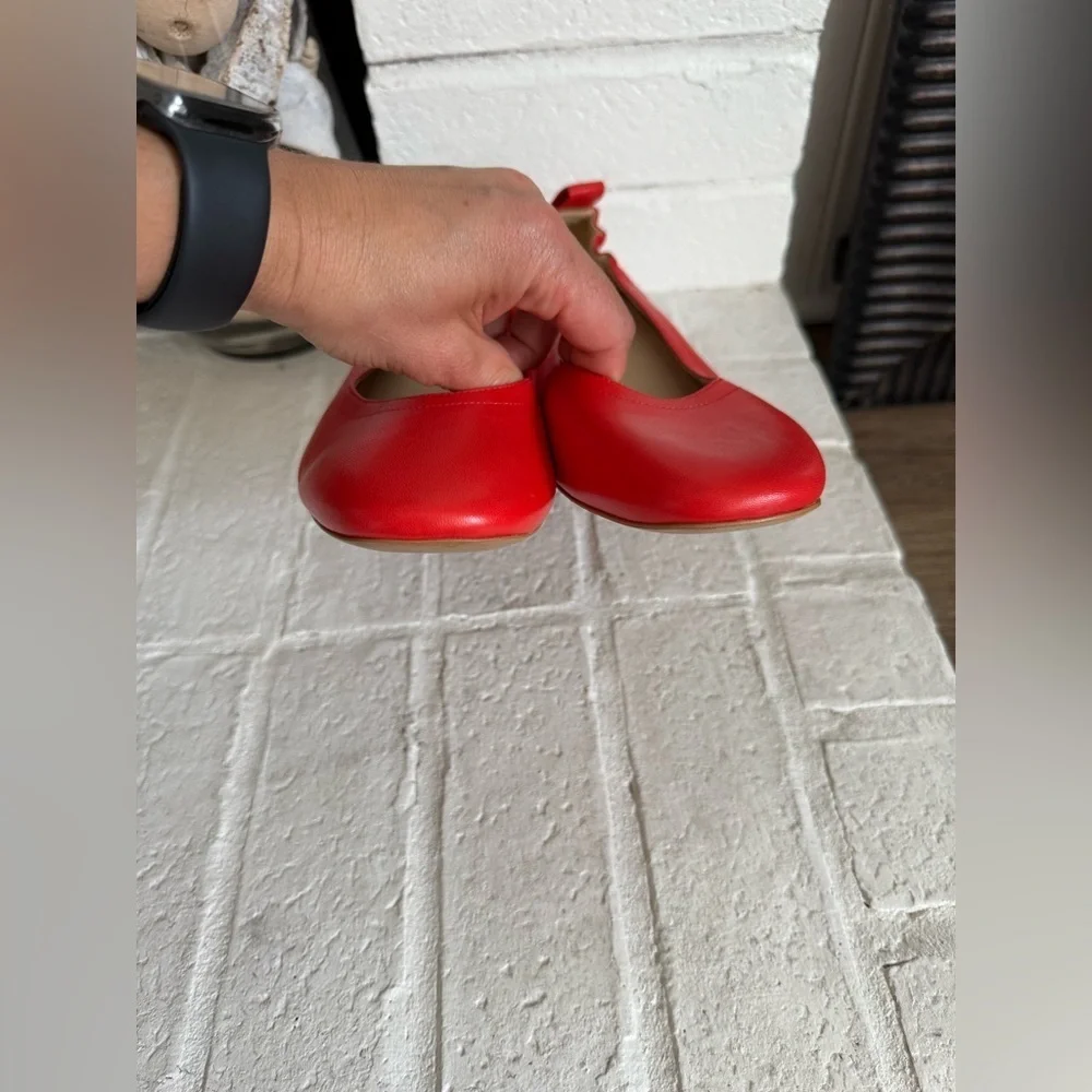 EVERLANE Pump Heel In Narrow Fit Coral Red Size 10.5 NWT - Picture 8 of 8